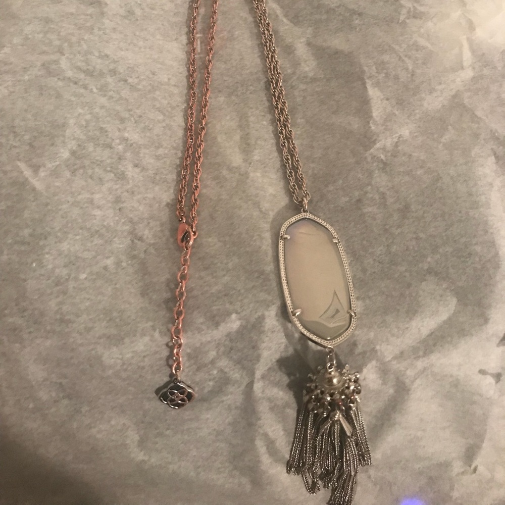 Kendra Scott: necklace